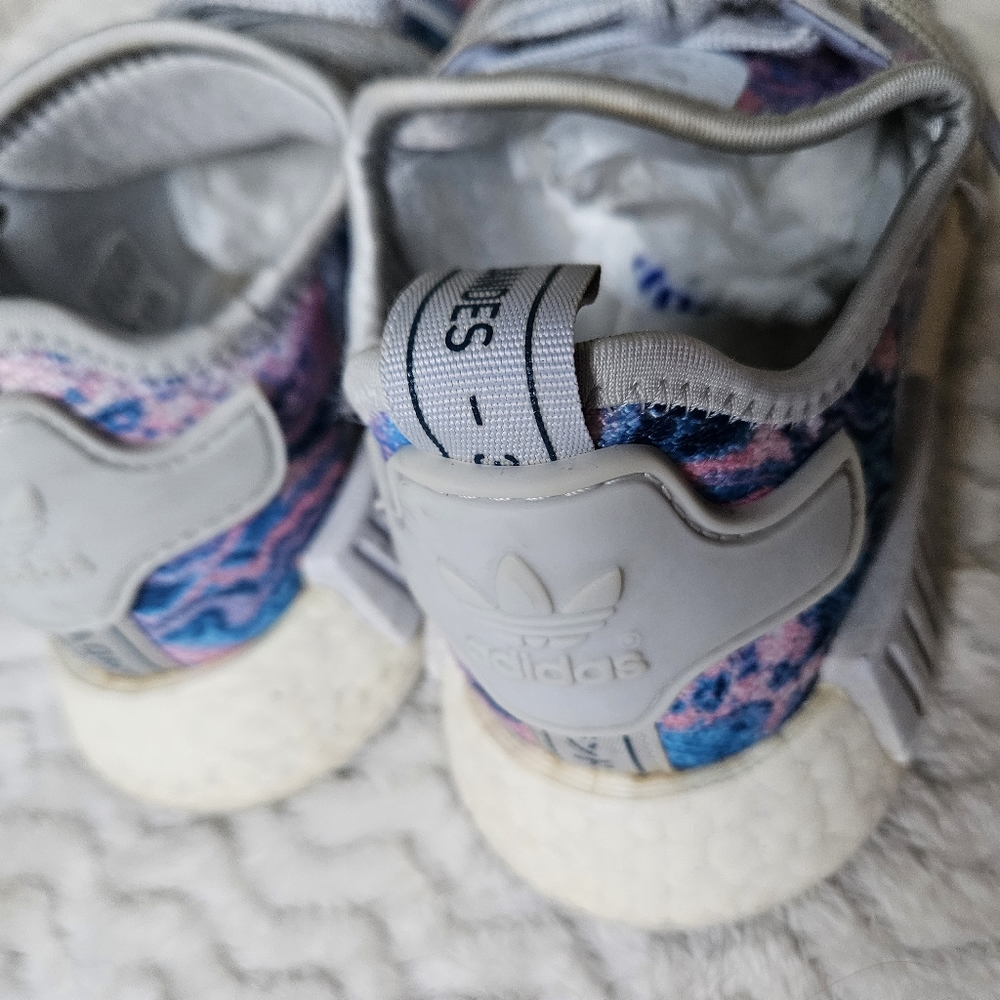 Adidas Blue Pink Marble Art Sneakers - Picture 4 of 12